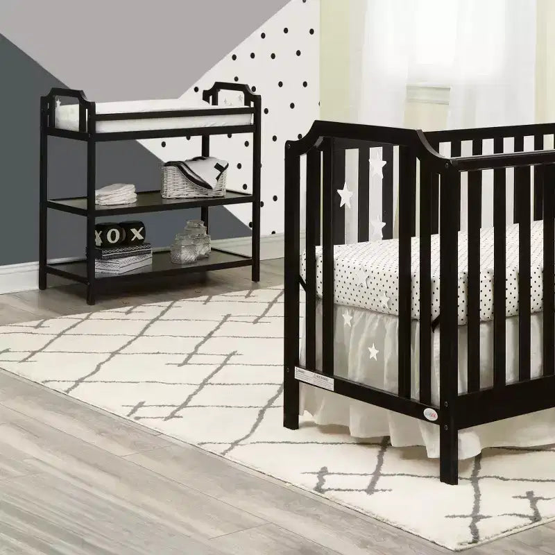 Table à langer, sûre, coordonnée au lit bébé et polyvalence durable - Noir